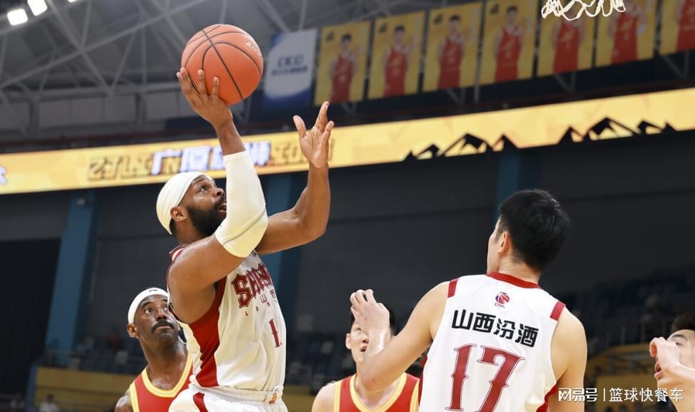 开云体育网址-CBA季后赛太激烈了！4大争冠热门两队面临出局：广东广厦全危险了